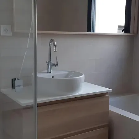 Maison Contemporaine Au Paradou. Piscine. Villa *